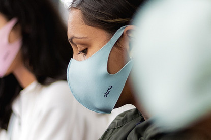 Жизнь в эпоху ковида: почему портится кожа под маской и как это предотвратить