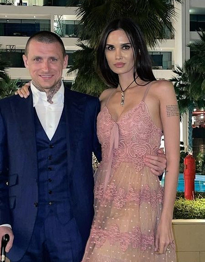 «Охотница за бабками!»: экс-супруга Павла Мамаева рассказала о романе футболиста с ее подругой