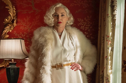 Шэрон Стоун грозит увольнение из-за ее требования о вакцинации от Covid-19