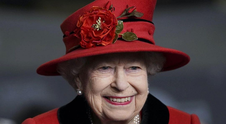 СМИ: Елизавета II собирается судиться с принцем Гарри