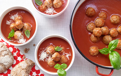 Густой томатный суп с фрикадельками