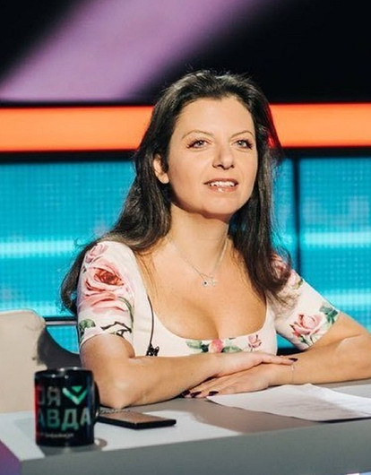 «Воды отошли в Администрации президента, а скорая не приехала»: Маргарита Симоньян рассказала о рождении ребенка от Тиграна Кеосаяна