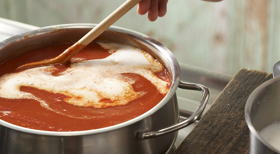 Густой томатный суп с фрикадельками - фото шага 5