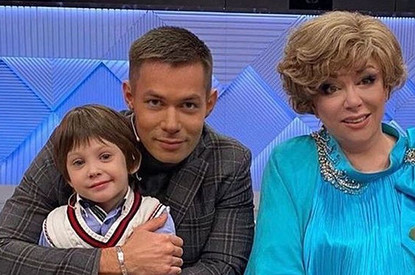 «Он нормальный»: Эдита Пьеха заступилась за избитого правнука