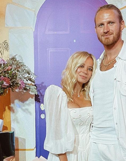 Бывший муж Пелагеи женился на новой возлюбленной