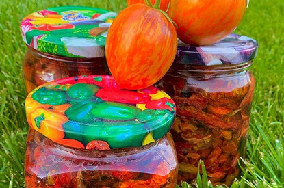 Как правильно закатывать банки: 4 простых способа (видео)