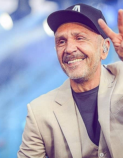 Сергей Шнуров стал самой высокооплачиваемой звездой российского шоу-бизнеса по версии Forbes