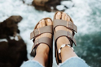 Сможешь отличить брендовую обувь от тапочек для огорода? Пройди тест — и проверь себя