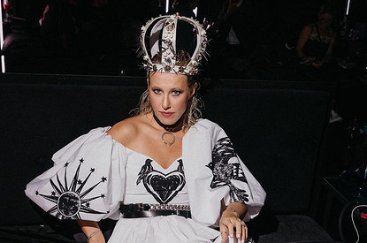 Ксения Собчак высмеяла Стаса Костюшкина, который судится с Монеточкой