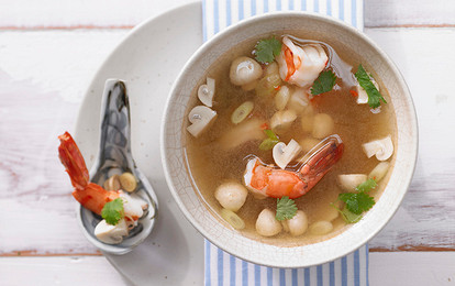 Суп из креветок с грибами по-вьетнамски