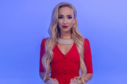 Ольга Бузова ответила на критику своего танца на шесте (видео)