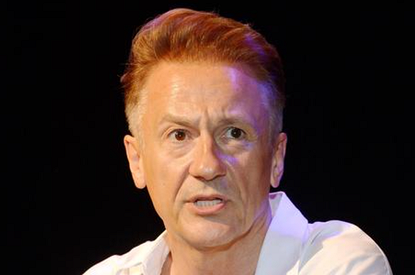 «Получает зарплату»: директор Театра Вахтангова объяснил гонорар Меньшикова в 24 миллион