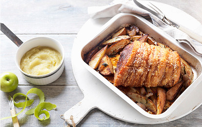 Жаркое из свинины с яблочным соусом