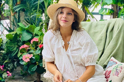 Лиза Арзамасова показала фигуру через месяц после родов (видео)