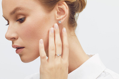 5 правил ювелирного делового стиля (и как их нарушать, оставаясь в рамках дресс-кода)