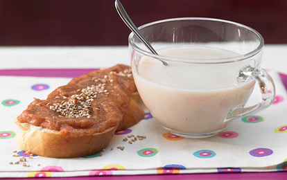 Пряный чай с инжиром