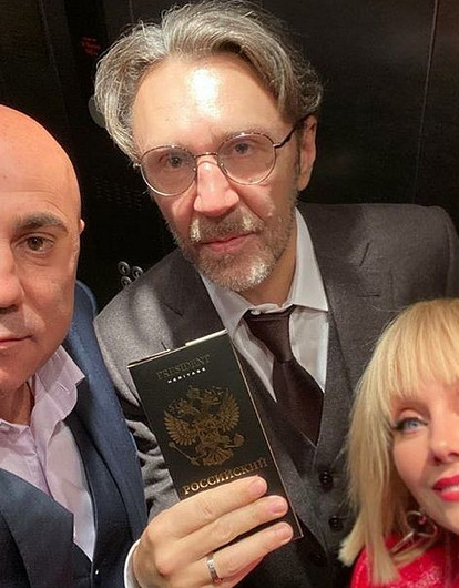 «Порву на куски»: Иосиф Пригожин вызвал Сергея Шнурова на бой (видео)
