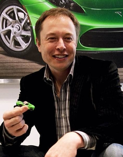 Илон Маск стал богатейшим человеком в мире по версии Forbes