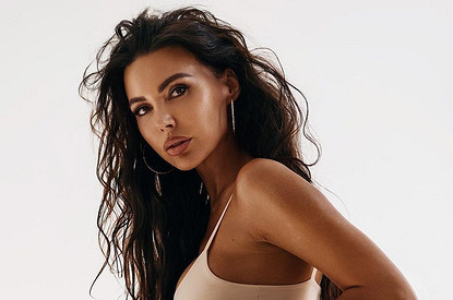 «У нас даже машины не было»: Оксану Самойлову поймали на лжи после откровений о бедности