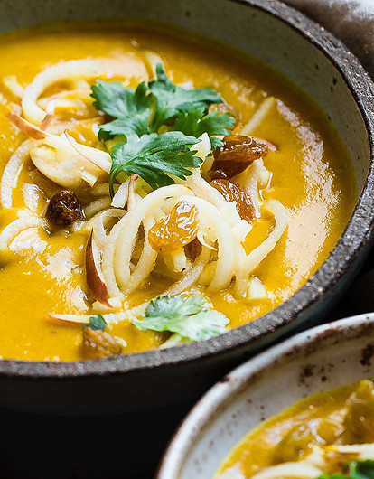 Для тех, кто любит погорячее: 9 лучших мясных супов для всей семьи