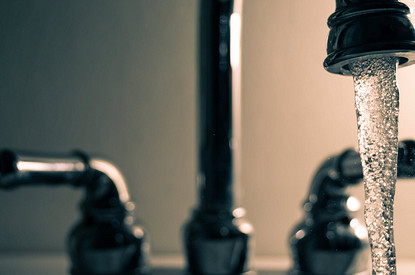 Гормоны и стероиды в питьевой воде: чем опасно и можно ли от них избавиться