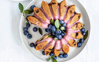 Черничный торт с глазурью