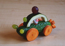 Осенние поделки из овощей и фруктов своими руками: больше 20 идей для сада и школы (видео)