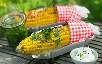 Кукуруза на гриле с ароматным маслом