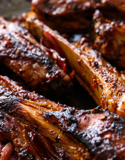 От ребрышек под кисло-сладким соусом до бананового печенья: 4 простых и вкусных рецепта от Сарданы Авксентьевой