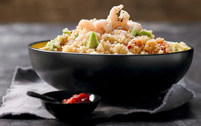 Салат из авокадо с креветками