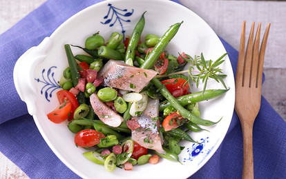 Селедка с овощами и грудинкой