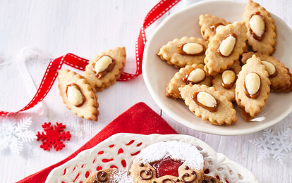 Миндальное печенье с шоколадным кремом