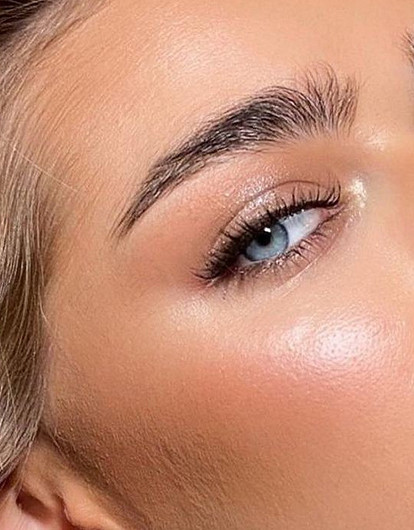 Бьюти-тренды 2022: как мы будем краситься в новом году