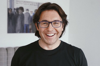 Андрею Малахову — 50: кто был первой любовью ведущего, почему не женился на бизнесвумен и где познакомился с женой