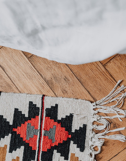 10 способов почистить ковер в домашних условиях