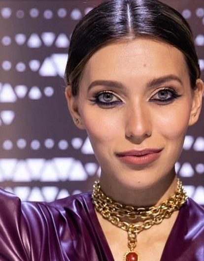 «Возникает ощущение, что ты не принадлежишь себе»: Регина Тодоренко впервые о кризисе в отношениях с Владом Топаловым