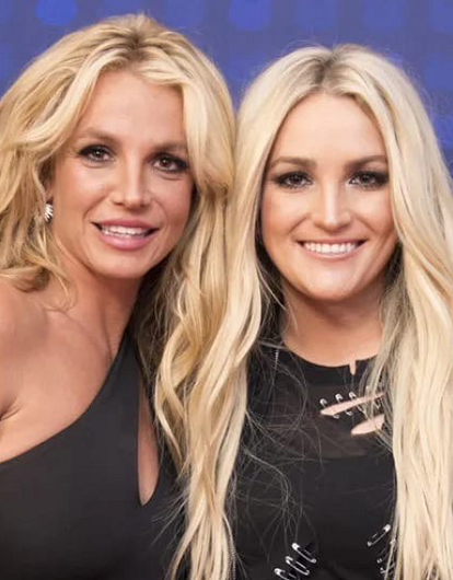 Бритни Спирс собирается подать в суд на родную сестру