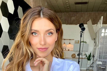 Новый скандал: Регина Тодоренко не выплатила гонорар писательнице, которая два года писала за нее книгу