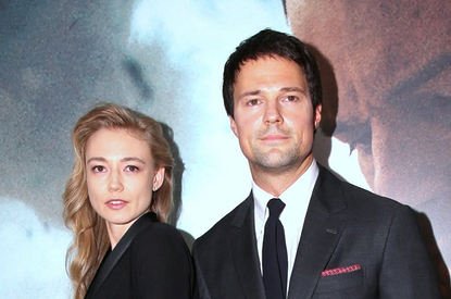 Не скрывают чувств: Данила Козловский и Оксана Акиньшина вместе появились на  мероприятии