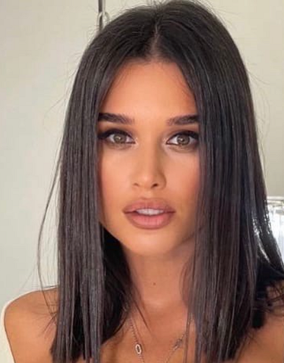 «Там полсалона сидит без масок»: Ксения Бородина встала на защиту Анастасии Волочковой