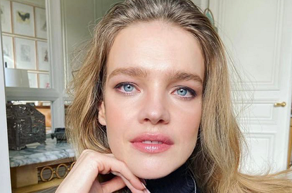 Наталья Водянова появилась на показе Dior в Париже