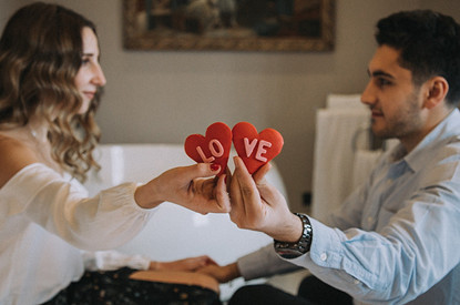 Вместо тысячи слов: 10 романтичных подарков мужчине на День всех влюбленных