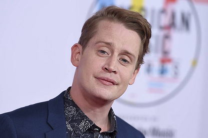 Звезда фильма «Один дома» Маколей Калкин женится во второй раз