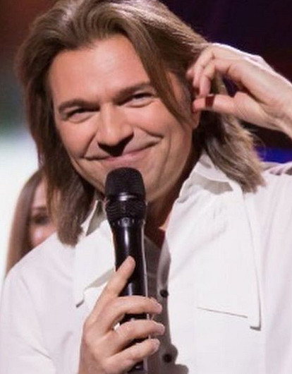 Знаменитые Водолеи: плюсы и минусы знака на примере звезд