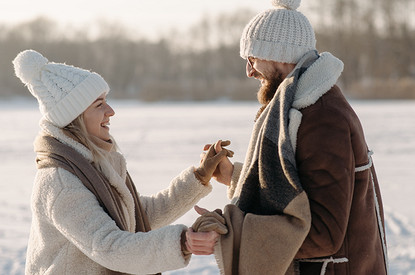 От трезвых встреч до предельной откровенности: 5 главных трендов в свиданиях в 2022 году