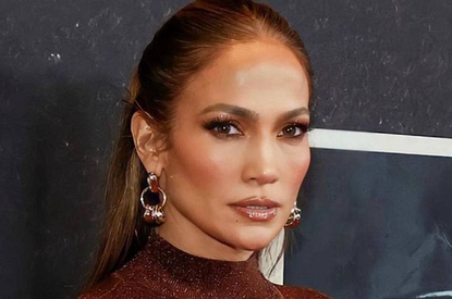 Дженнифер Лопес и Бен Аффлек посетили церемонию прощания с другом