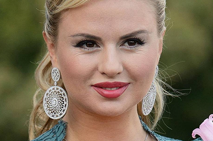 «Подбираем кандидатов»: Анна Семенович нашла способ выйти замуж