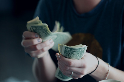 Отдашь завтра: как долги влияют на денежный поток