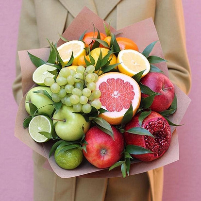Как составить простой букет из фруктов для женщины своими руками – какие компоненты можно применять