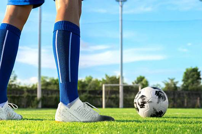 Футболист Максим Артемов разбился насмерть при падении с 17 этажа